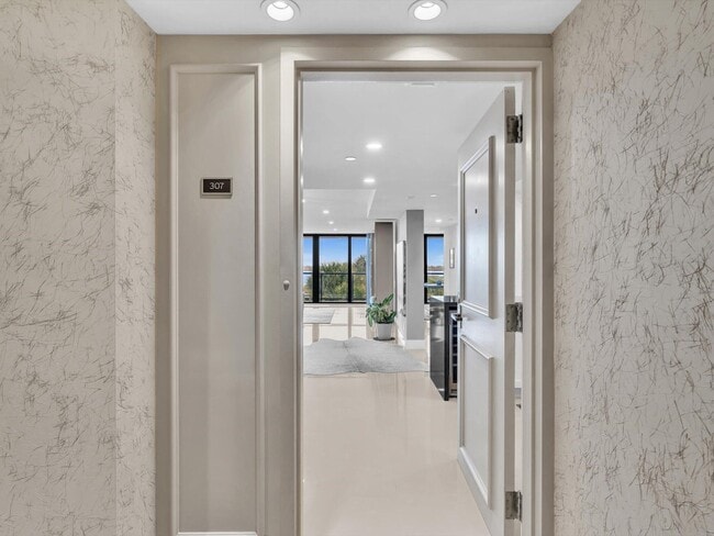 Building Photo - 3440 S Ocean Blvd
