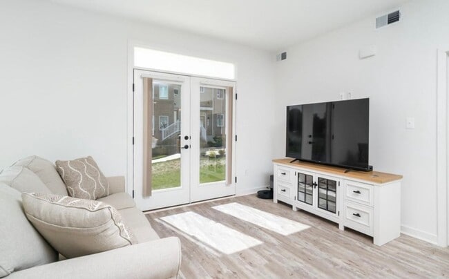 Foto del edificio - 1618 Blacksmith Wy