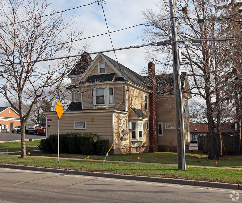 Building Photo - 72 N Main St