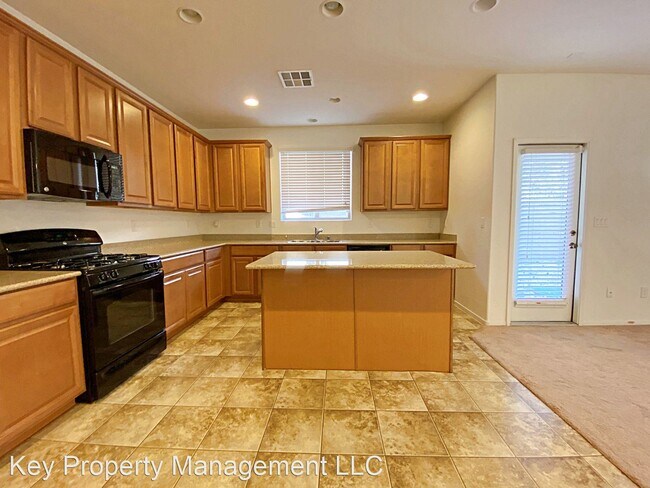 Foto del edificio - 3 br, 2.5 bath House - 7596 Peaceful Trell...