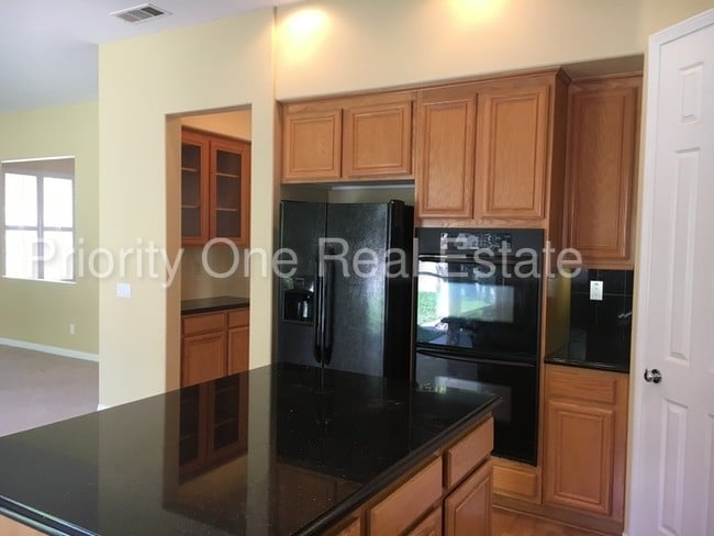 Building Photo - Large Luxury Home in 4S Ranch Available NOW!
