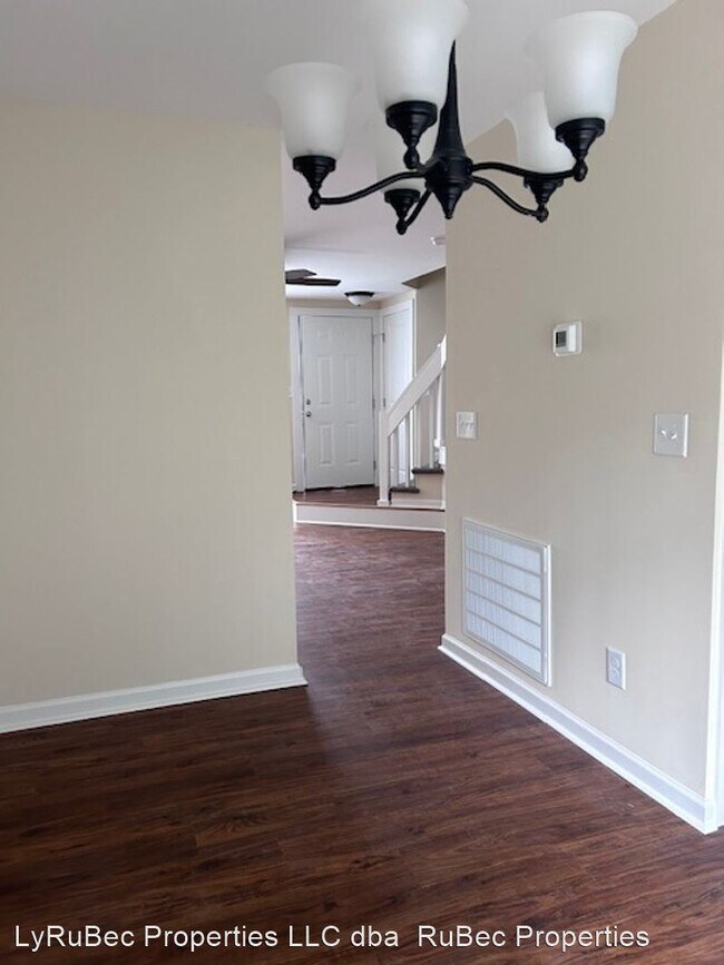 Building Photo - 2 br, 1.5 bath House - 6203 Windsor Gate Ln