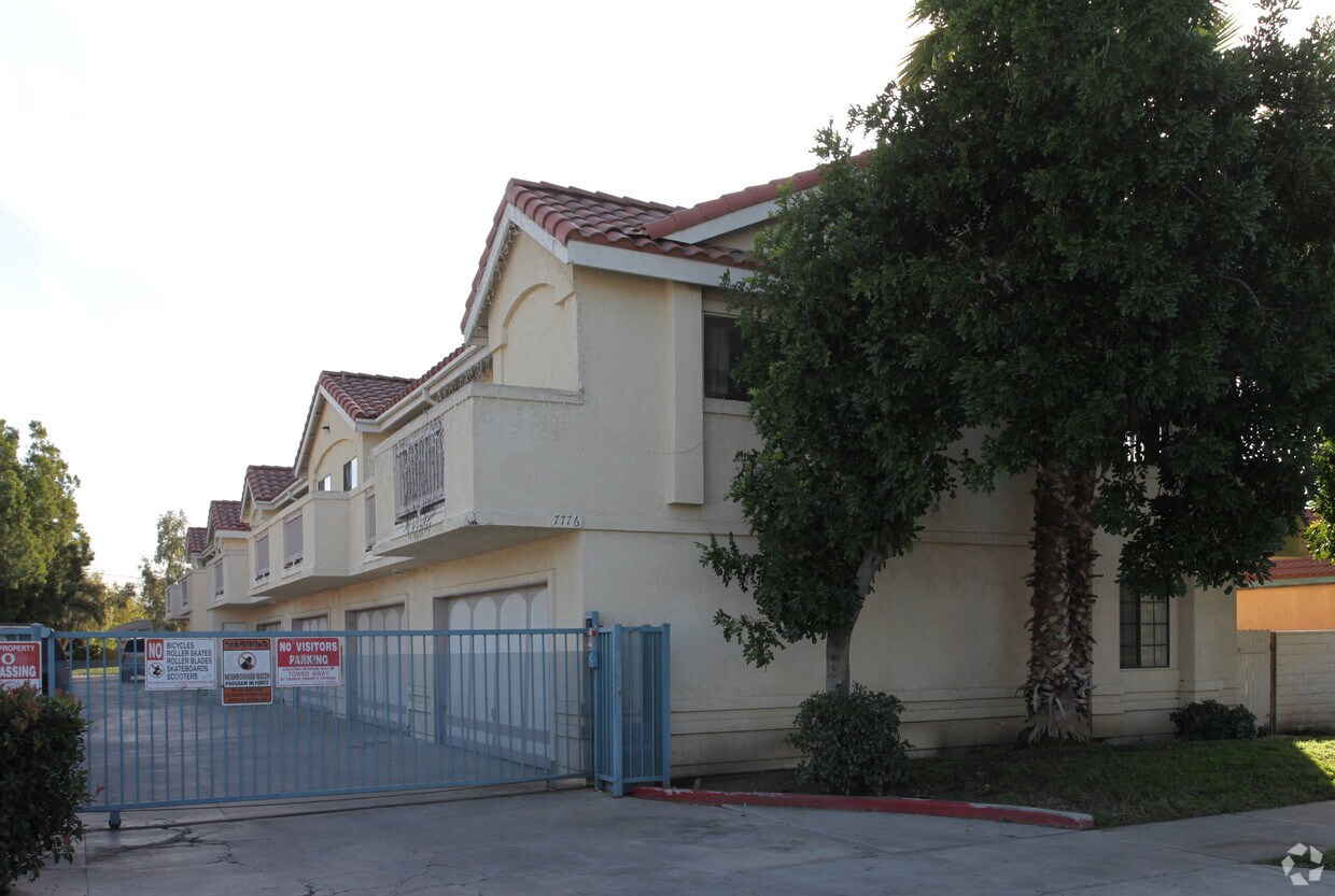 Primary Photo - 7776 Trey Ave