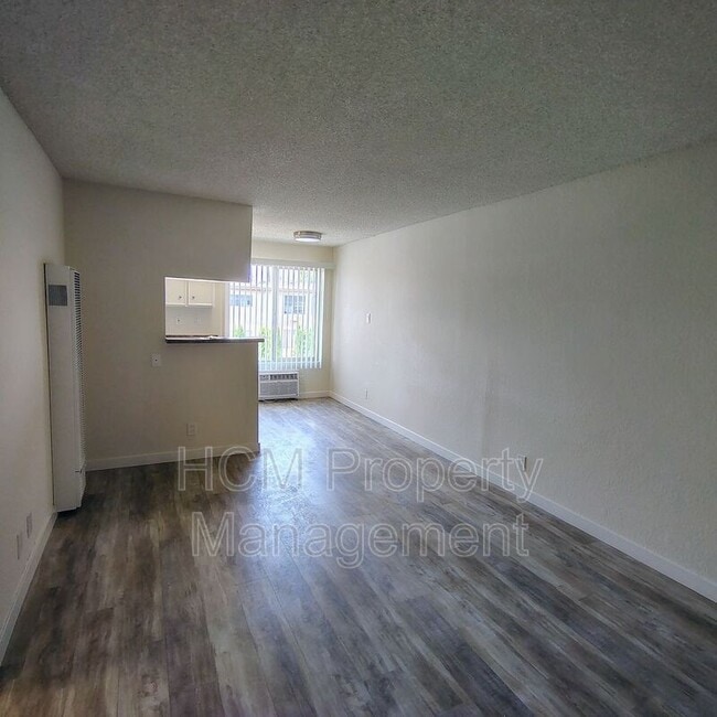 Building Photo - 11434 Calvert St