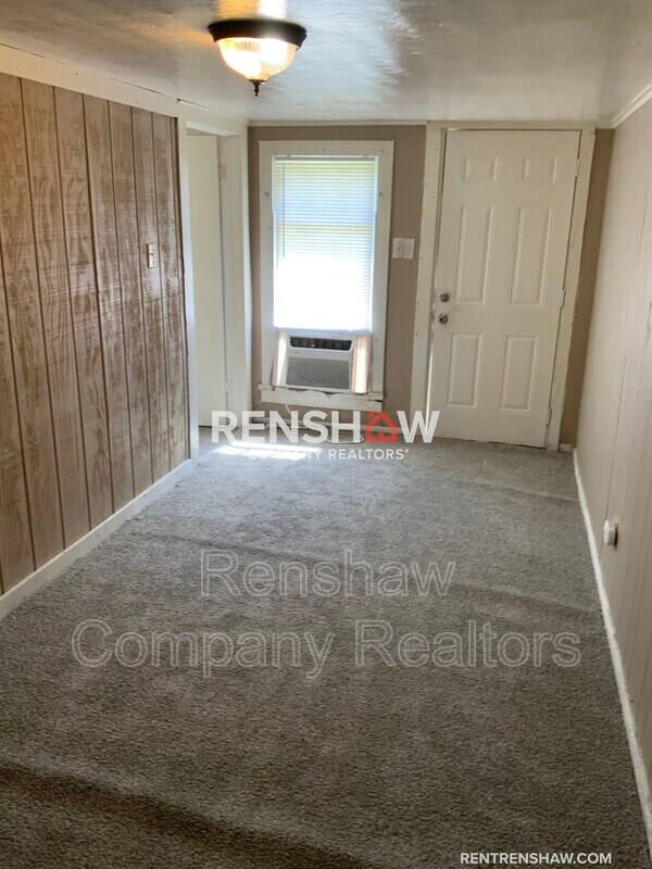 Building Photo - 1524 Countryman St