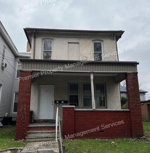 Primary Photo - 1206 9th Ave