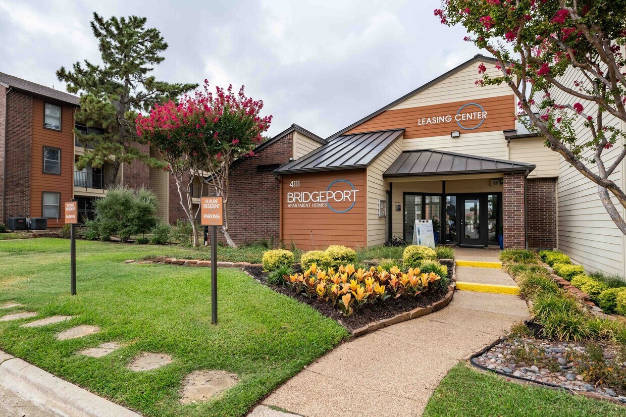 Bridgeport Apartments in Irving, TX