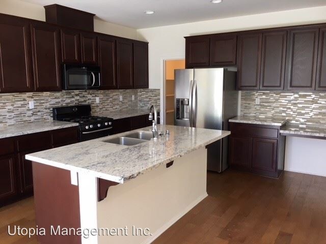 Foto del edificio - 3 br, 2.5 bath House - 3523 N. Oxnard Blvd