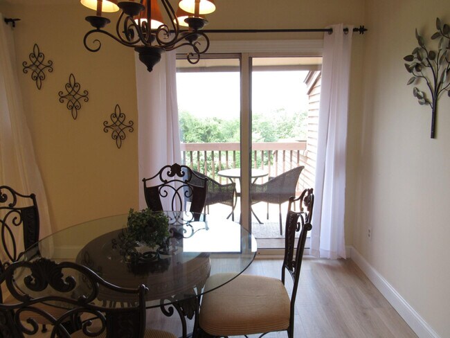 Foto del edificio - 36 Highland Cir