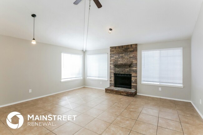 Foto del edificio - 304 Meadowglen Dr