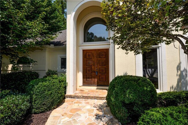 Foto del edificio - 860 Carlton Ridge NE