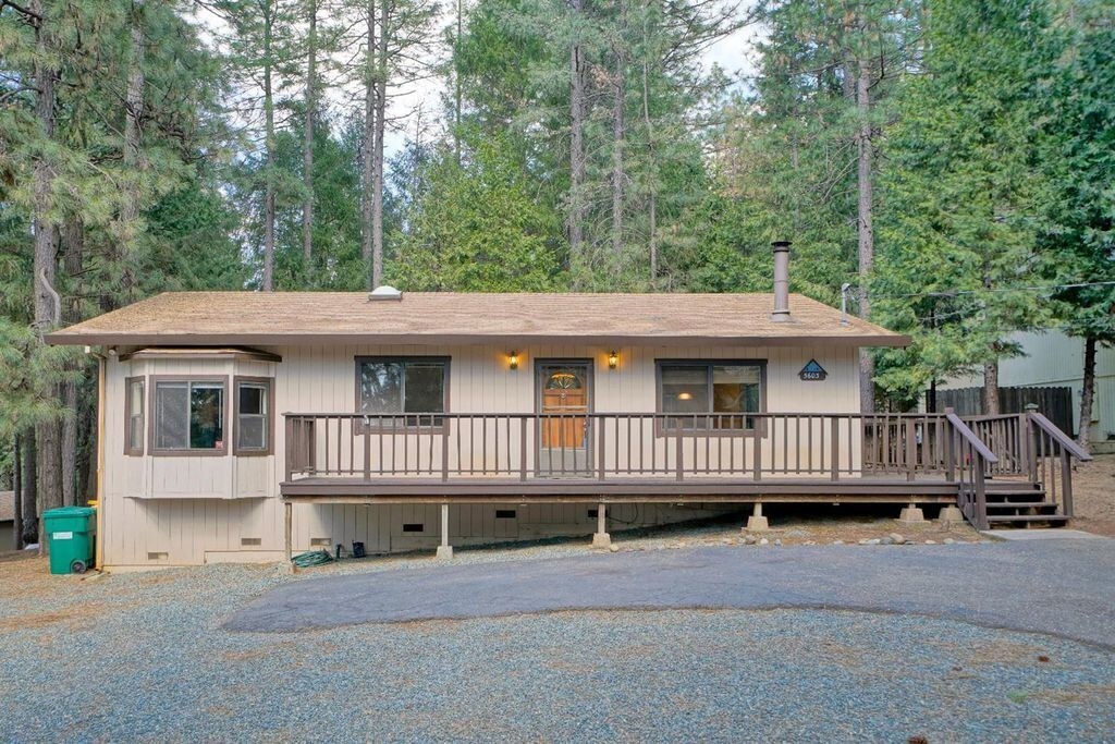 Foto principal - Sierra Springs Charmer - Pollock Pines!