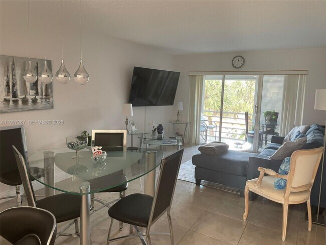 Foto del edificio - 1541 S Ocean Blvd