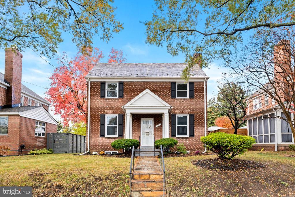 Foto principal - 4312 19th St NE