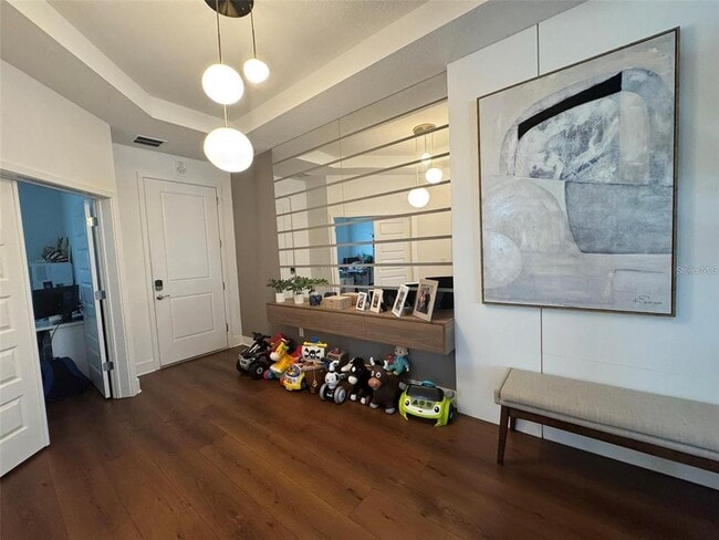 Foto del edificio - 14931 Lebeau Lp