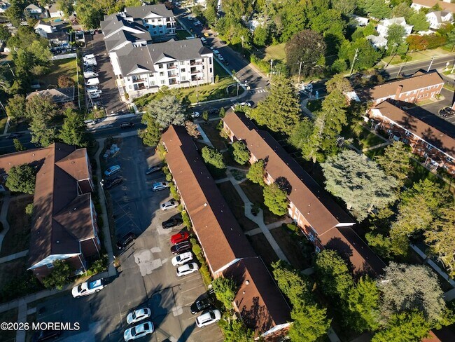 Foto del edificio - 364 Westwood Ave