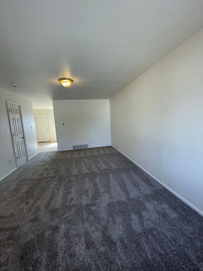 Foto del edificio - Charming 2 Bed/1.5 Townhome in Longmont! $...