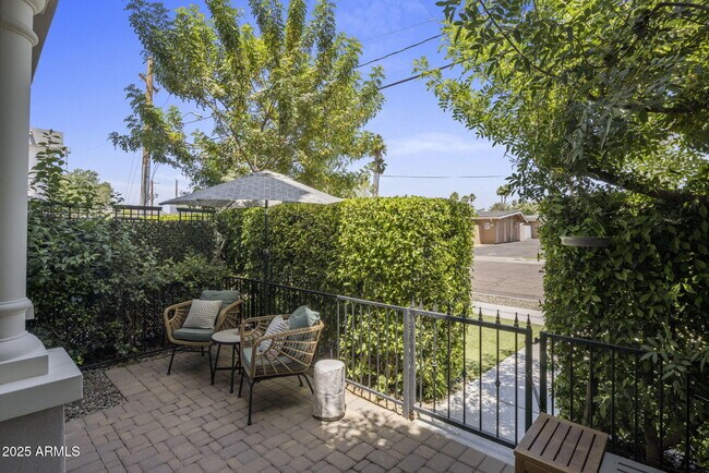 Foto del edificio - 4438 N 27th St