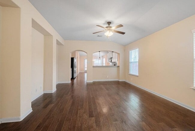 Foto del edificio - 8532 Harrier Dr