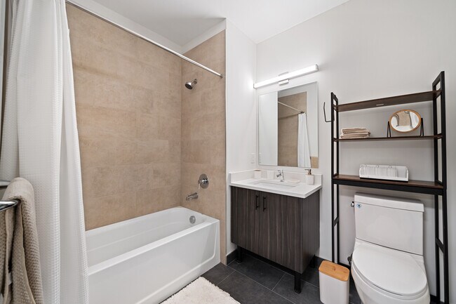 Building Photo - PINNACLE Orange Crossing