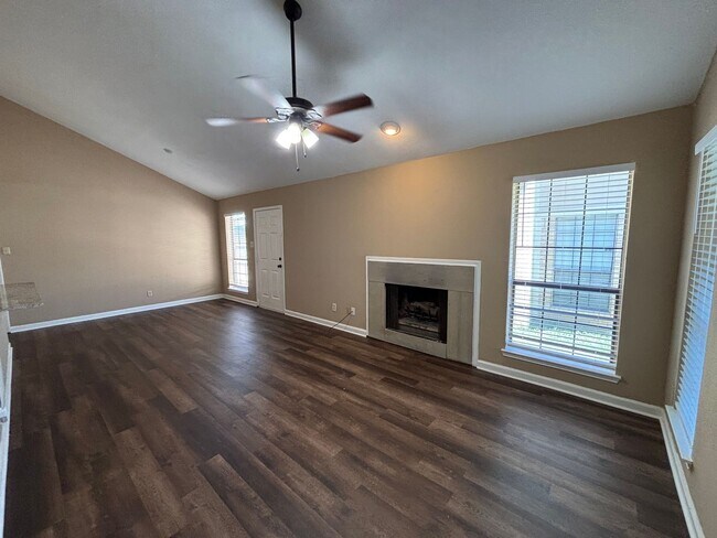 Foto del edificio - 2422-2424 Sherry Street