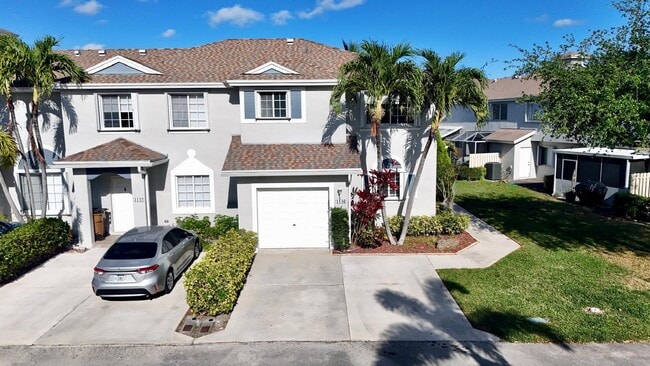 Building Photo - 1146 SW 44th Way