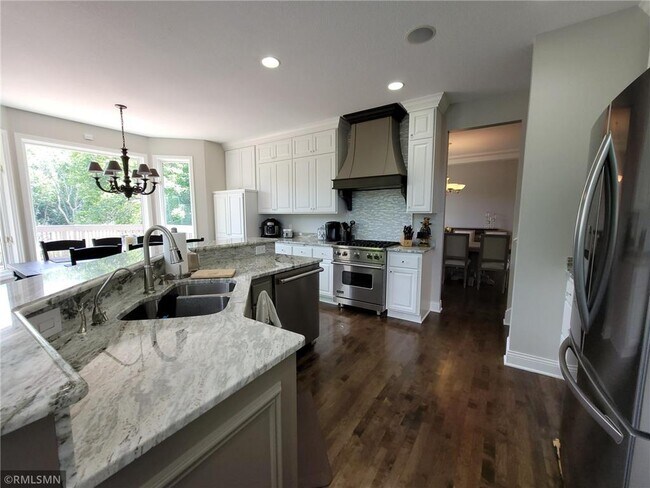 Building Photo - 4620 Foxberry Dr
