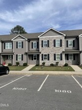 Building Photo - 1080 Peony Ln