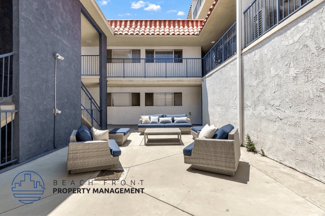 Building Photo - 740 W. 24th St.