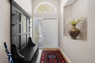 Building Photo - 12919 Hyland Cir