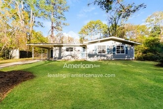 Building Photo - 522 Beaverbrook Dr