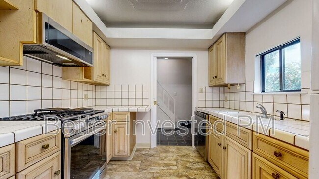 Foto del edificio - 210 Brown St