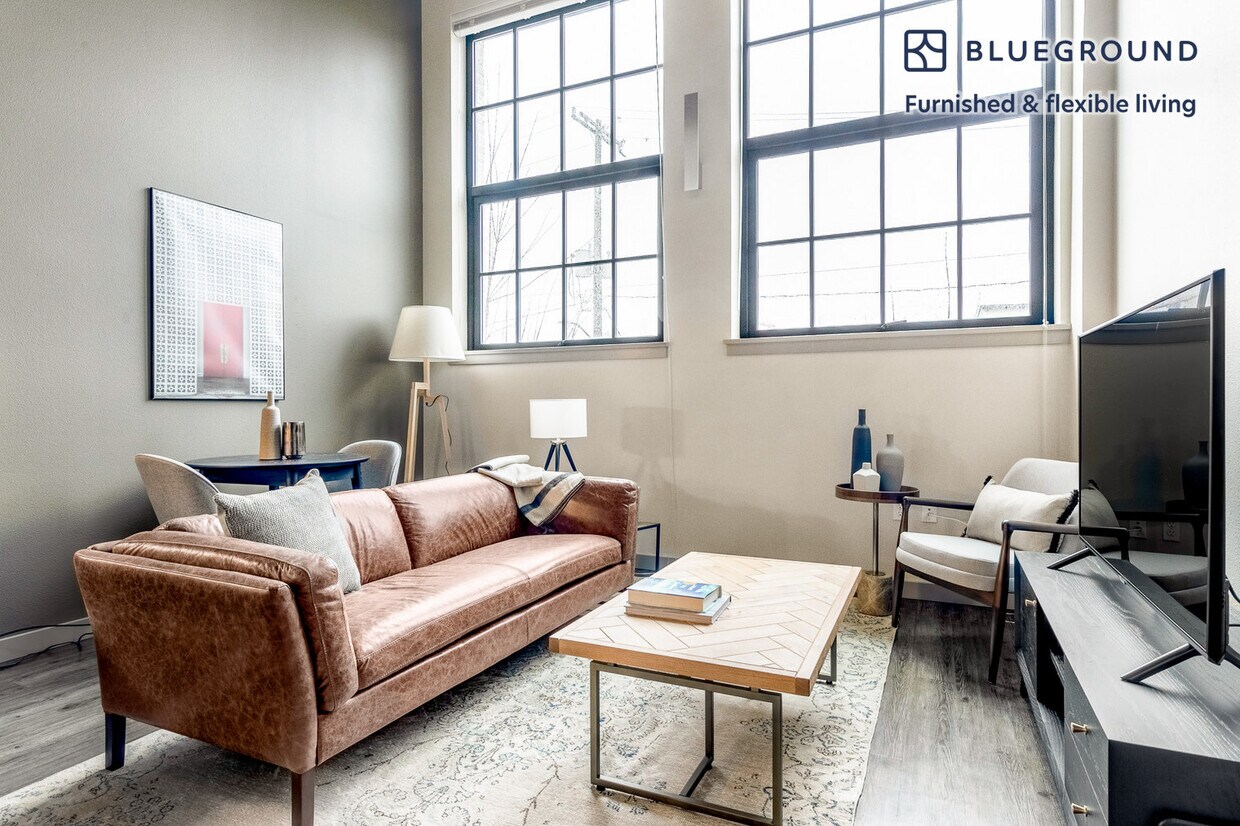 Foto principal - 1414 10th Ave