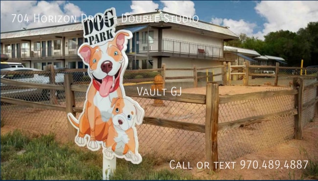 Foto del edificio - 704 Horizon Dr