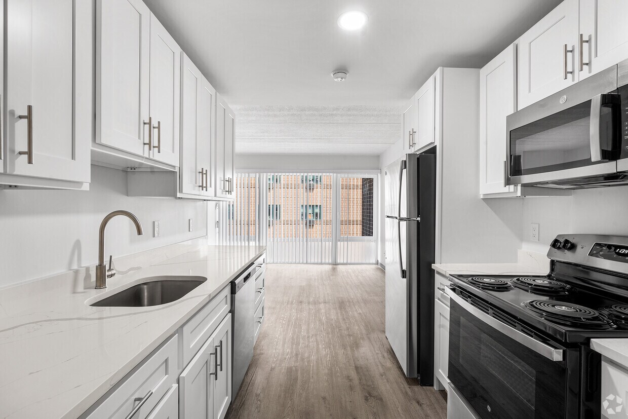 Coleman Towers Apartments in Stamford, CT