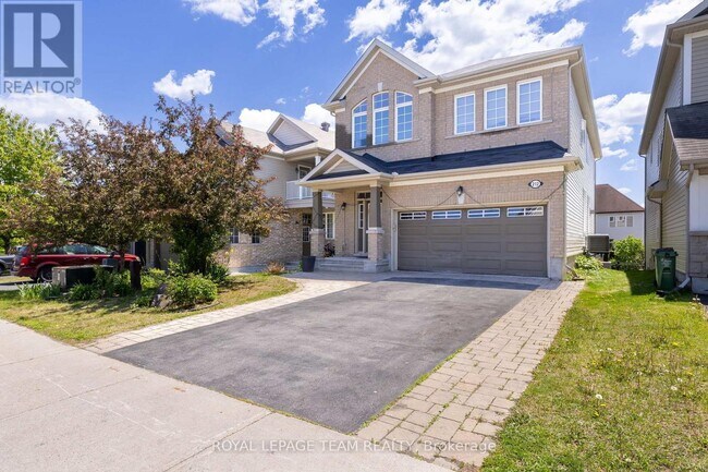 Photo du bâtiment - 212 Huntsville Dr