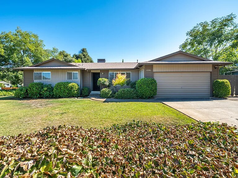 Foto principal - 1201 Echo Rd