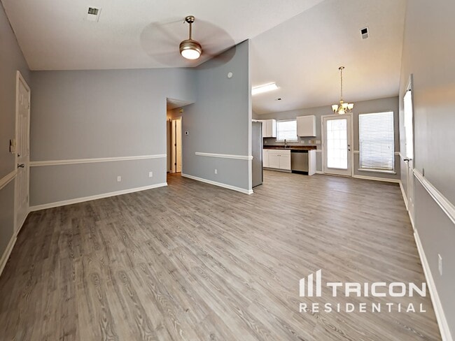 Building Photo - 110 Coventry Dr