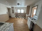 Foto principal - 2 Bedroom 1 Bath Apartment w/ Basement