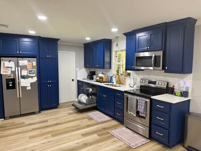 Building Photo - 213 Lafayette Blvd