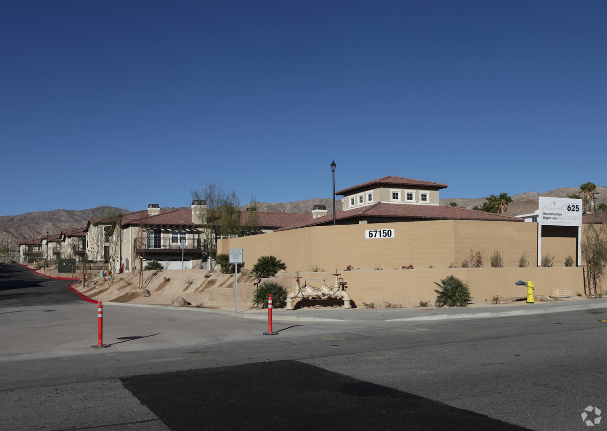 Building Photo - Hacienda Hills Apartments