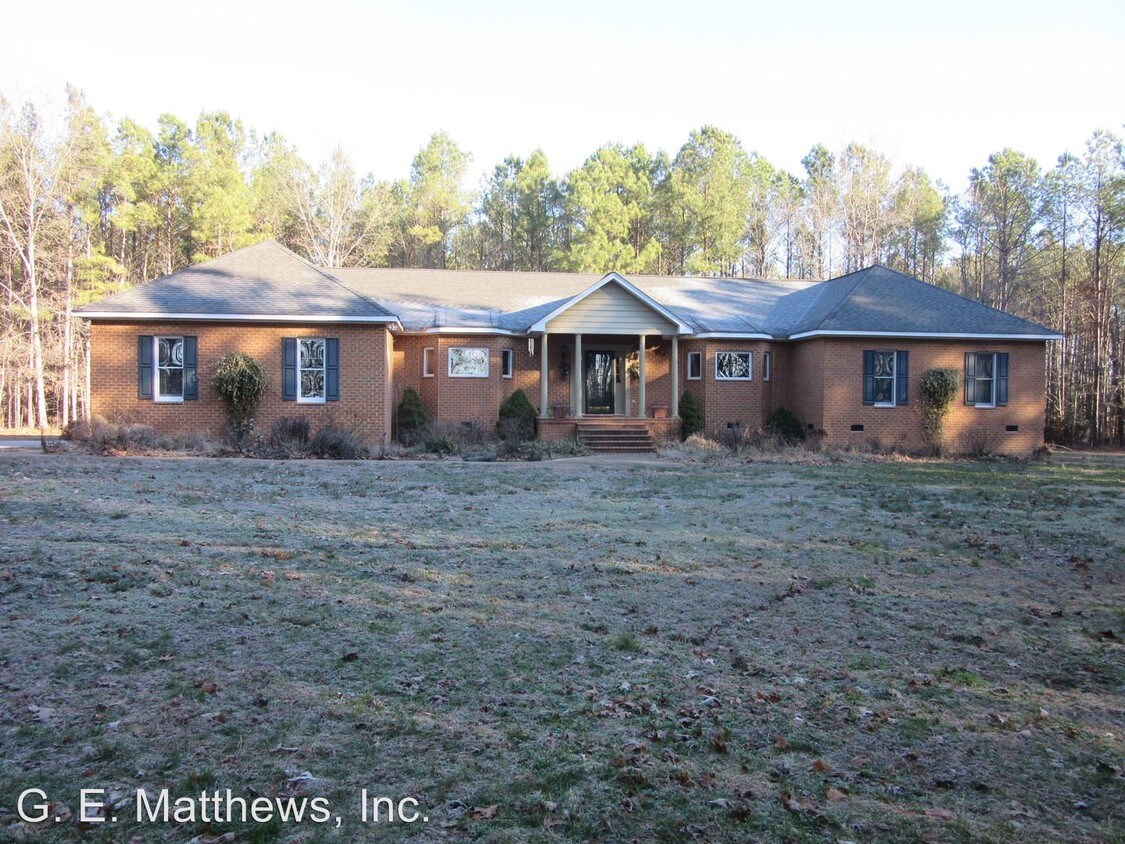 Primary Photo - 20480 White Oak Rd