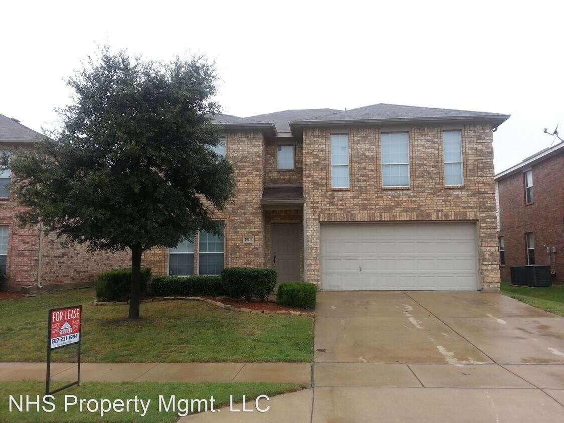 Primary Photo - 4 br, 2.5 bath House - 10417 Hideaway Trail