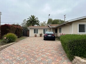 Building Photo - 7126 Del Norte Dr