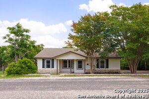 Building Photo - 229 Doeskin Dr