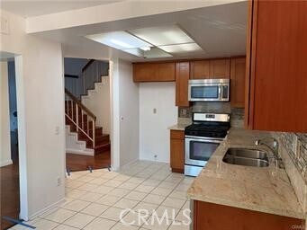 Foto del edificio - 21223 Cottonwood Ln