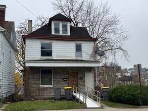 Building Photo - 3129 Pioneer Ave