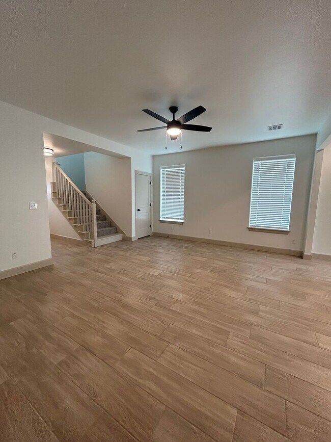 Foto del edificio - Brand New 3 Bedroom Home in Deer Creek School District