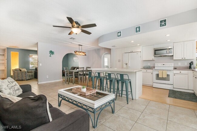 Foto del edificio - 922 SE 25th Ln