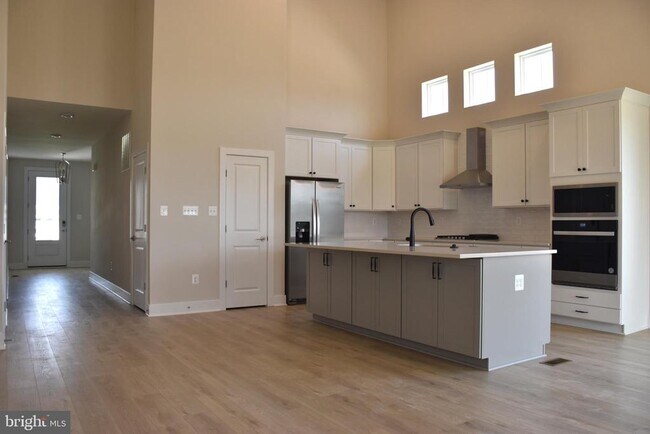 Building Photo - 34013 Golden Aspen Dr